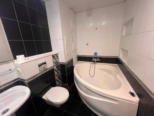 Продам двухкомнатную (2-комн.) квартиру, Пушкина ул, 24к2, Ступино г