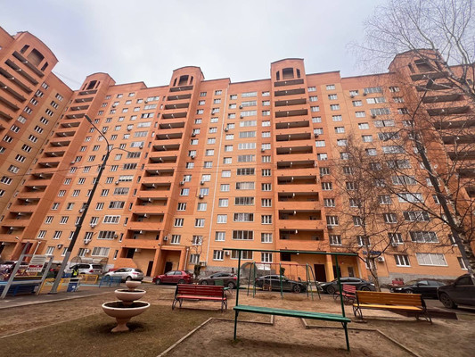 Продам двухкомнатную (2-комн.) квартиру, Пушкина ул, 24к2, Ступино г