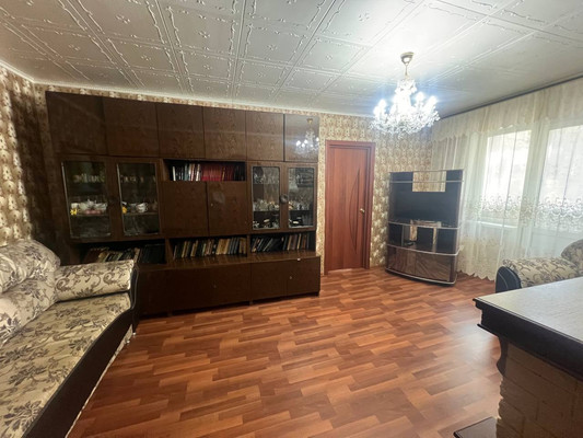 Продам двухкомнатную (2-комн.) квартиру, Первомайская ул, 55/54, Хатунь с