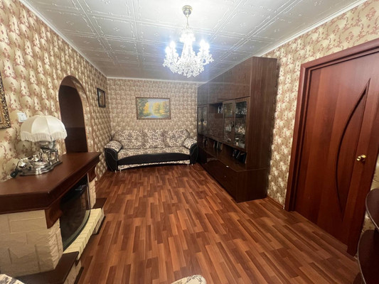 Продам двухкомнатную (2-комн.) квартиру, Первомайская ул, 55/54, Хатунь с