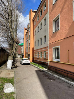 Продам двухкомнатную (2-комн.) квартиру, Стрелковая ул, 8а, Калининград г