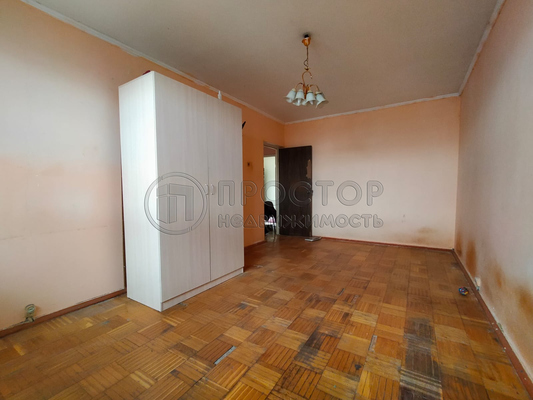 Продам трехкомнатную (3-комн.) квартиру, Таллинская ул, 9к2, Москва г