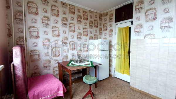 Продам трехкомнатную (3-комн.) квартиру, Таллинская ул, 9к2, Москва г
