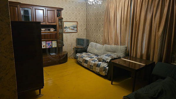 Продам трехкомнатную (3-комн.) квартиру, Красногорская ул, 10, Люберцы г