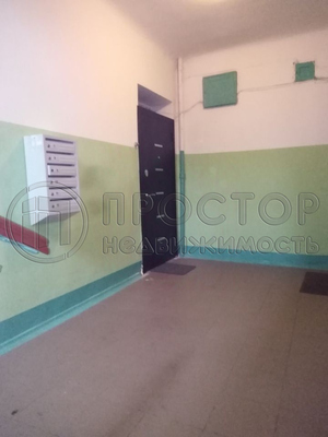 Продам трехкомнатную (3-комн.) квартиру, Красногорская ул, 10, Люберцы г