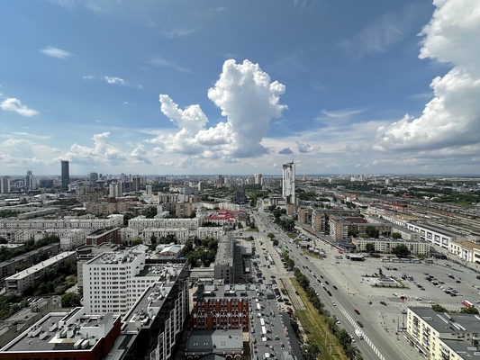 Продам однокомнатную (1-комн.) квартиру, Азина ул, 22/7, Екатеринбург г
