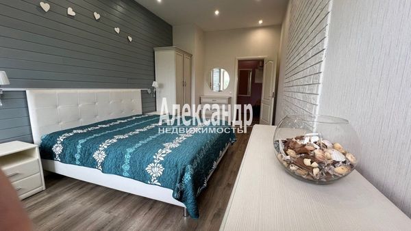 Продам двухкомнатную (2-комн.) квартиру, Ростовская ул, 5, Выборг г