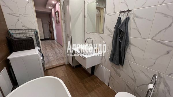 Продам двухкомнатную (2-комн.) квартиру, Ростовская ул, 5, Выборг г