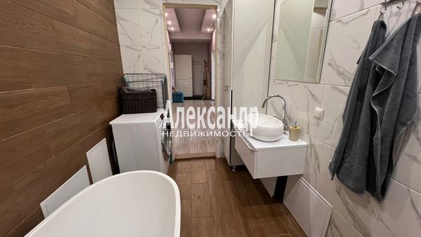 Продам двухкомнатную (2-комн.) квартиру, Ростовская ул, 5, Выборг г