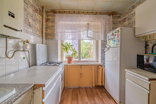 Продам трехкомнатную (3-комн.) квартиру, Циолковского ул, 16, Пенза г