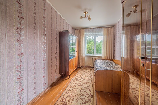 Продам трехкомнатную (3-комн.) квартиру, Циолковского ул, 16, Пенза г