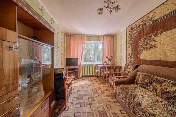 Продам трехкомнатную (3-комн.) квартиру, Циолковского ул, 16, Пенза г