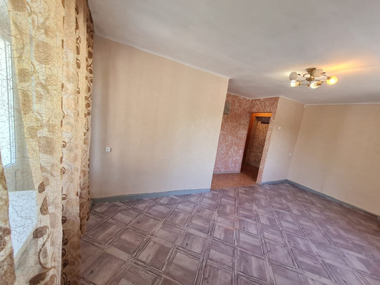 Продам однокомнатную (1-комн.) квартиру, Дзержинского ул, 24к2, Комсомольск-на-Амуре г