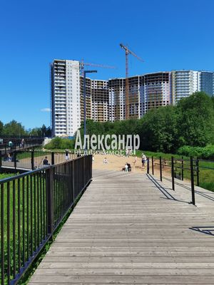 Продам двухкомнатную (2-комн.) квартиру, Новая ул, 17к2, Мурино п