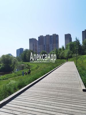 Продам двухкомнатную (2-комн.) квартиру, Новая ул, 17к2, Мурино п