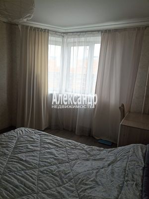 Продам однокомнатную (1-комн.) квартиру, Валерия Гаврилина ул, 3к1, Парголово п