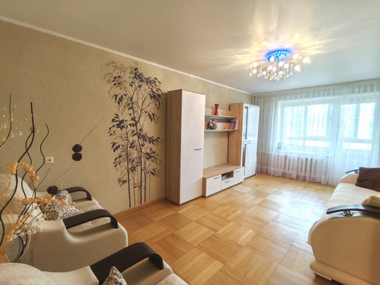 Продам трехкомнатную (3-комн.) квартиру, Остужева ул, 6, Воронеж г