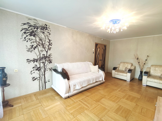 Продам трехкомнатную (3-комн.) квартиру, Остужева ул, 6, Воронеж г