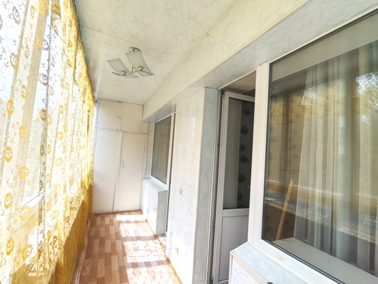 Продам трехкомнатную (3-комн.) квартиру, Остужева ул, 6, Воронеж г