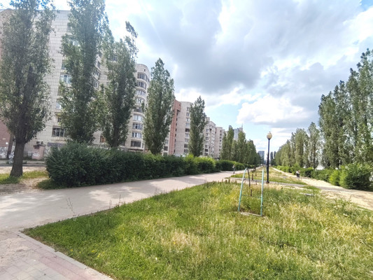 Продам трехкомнатную (3-комн.) квартиру, Остужева ул, 6, Воронеж г