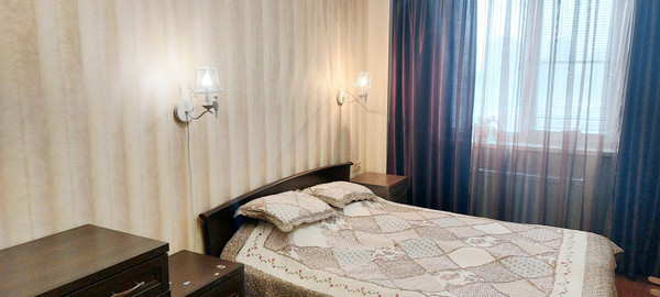 Продам двухкомнатную (2-комн.) квартиру, Ямашева пр-кт, 31А, Казань г
