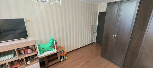 Продам двухкомнатную (2-комн.) квартиру, Ямашева пр-кт, 31А, Казань г