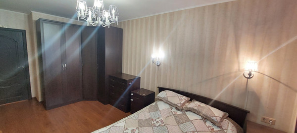 Продам двухкомнатную (2-комн.) квартиру, Ямашева пр-кт, 31А, Казань г