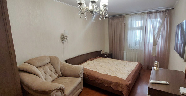 Продам двухкомнатную (2-комн.) квартиру, Ямашева пр-кт, 31А, Казань г