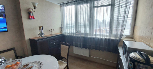 Продам двухкомнатную (2-комн.) квартиру, Ямашева пр-кт, 31А, Казань г