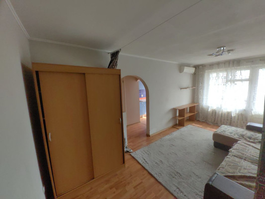 Продам однокомнатную (1-комн.) квартиру, Космонавтов пр-кт, 36к2, Ростов-на-Дону г