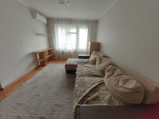 Продам однокомнатную (1-комн.) квартиру, Космонавтов пр-кт, 36к2, Ростов-на-Дону г