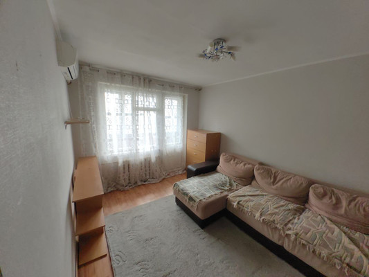Продам однокомнатную (1-комн.) квартиру, Космонавтов пр-кт, 36к2, Ростов-на-Дону г