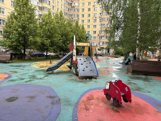 Продам однокомнатную (1-комн.) квартиру, Дмитровка Б. ул, 4к6, Москва г