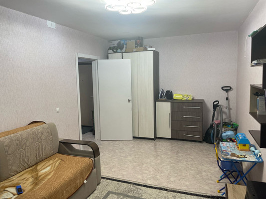 Продам двухкомнатную (2-комн.) квартиру, Ильгама Шакирова пр-кт, 2, Казань г