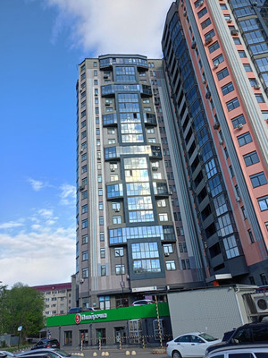 Продам двухкомнатную (2-комн.) квартиру, Максима Горького наб, 49Б, Воронеж г