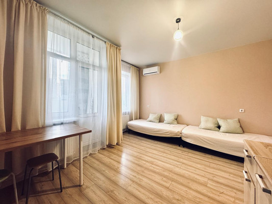 Продам однокомнатную (1-комн.) квартиру, им. Героя Яцкова И.В. ул, 19к2, Краснодар г