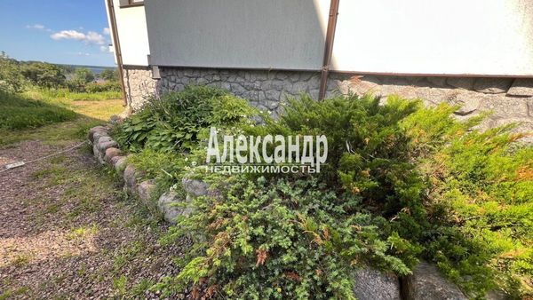 Продам дом, Большая Гвардейская ул, 24, Выборг г, 120 км от города