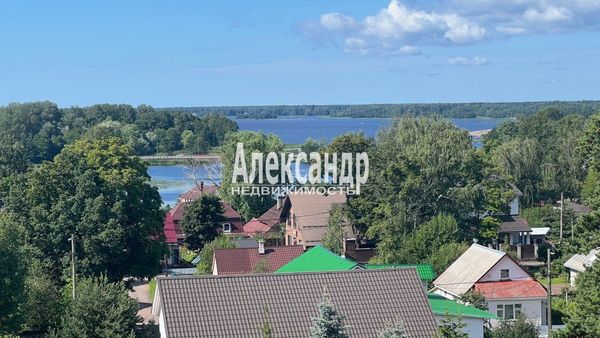 Продам дом, Большая Гвардейская ул, 24, Выборг г, 120 км от города