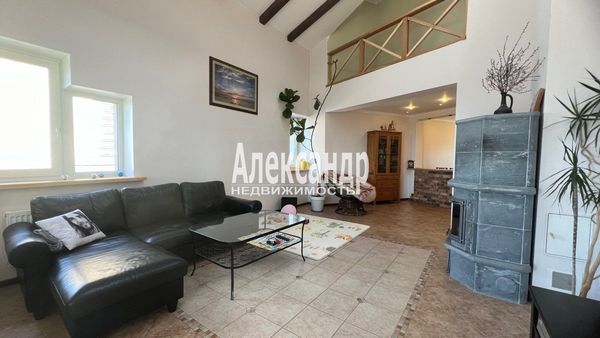 Продам дом, Большая Гвардейская ул, 24, Выборг г, 120 км от города