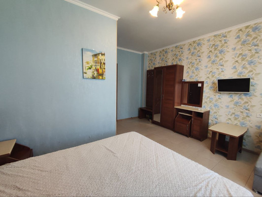 Продам однокомнатную (1-комн.) квартиру, Толстого ул, 106, Анапа г