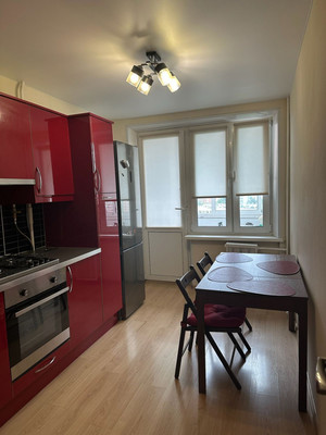 Продам однокомнатную (1-комн.) квартиру, Петрозаводская ул, 28к2, Москва г