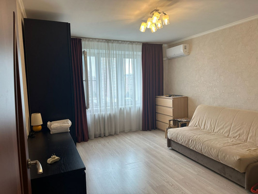 Продам однокомнатную (1-комн.) квартиру, Петрозаводская ул, 28к2, Москва г
