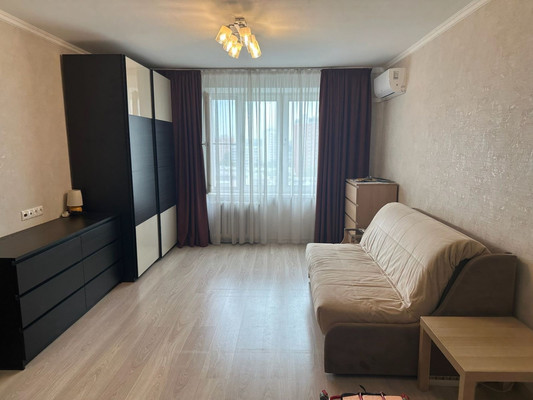 Продам однокомнатную (1-комн.) квартиру, Петрозаводская ул, 28к2, Москва г
