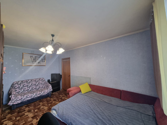 Продам трехкомнатную (3-комн.) квартиру, Самаркандский б-р, 6к2, Москва г
