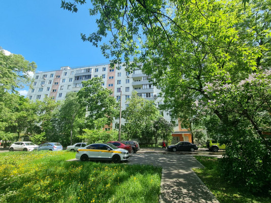 Продам трехкомнатную (3-комн.) квартиру, Самаркандский б-р, 6к2, Москва г