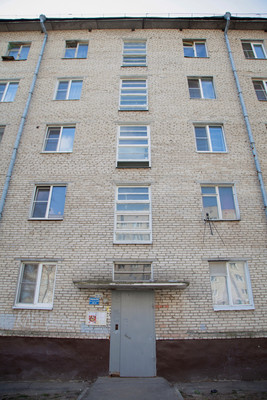 Продам двухкомнатную (2-комн.) квартиру, Заводская (Климовск мкр.) ул, 18, Подольск г