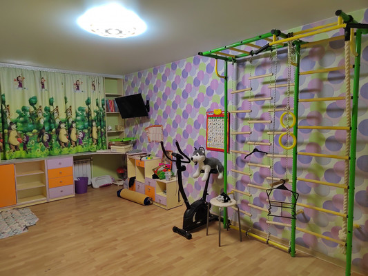 Продам двухкомнатную (2-комн.) квартиру, Петрозаводская ул, 33, Сыктывкар г