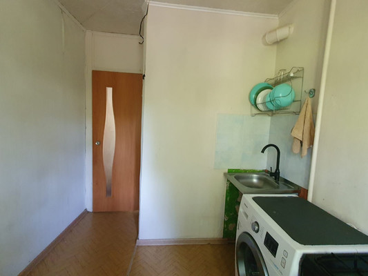 Продам трехкомнатную (3-комн.) квартиру, Красных Партизан ул, 70, Сыктывкар г