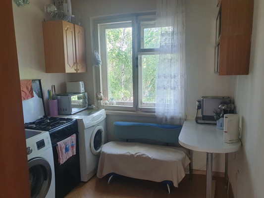 Продам трехкомнатную (3-комн.) квартиру, Красных Партизан ул, 70, Сыктывкар г