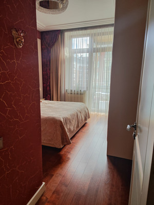 Продам трехкомнатную (3-комн.) квартиру, Татарская ул, 7, Москва г